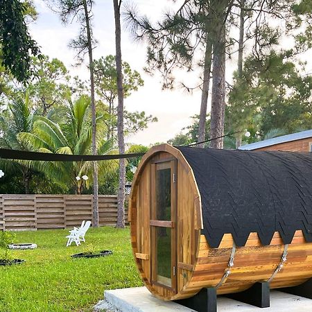 Summer Tiny House West Palm Beach Exterior photo